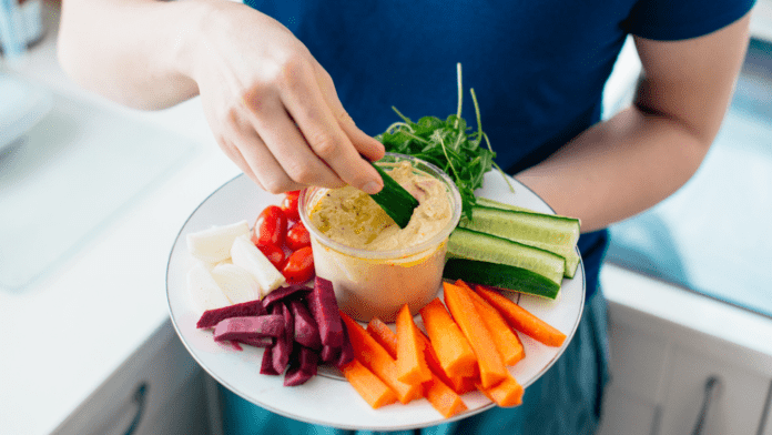 Veggie Sticks with Hummus